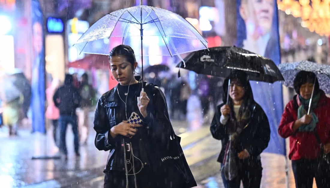 Meteoroloji uyardı: Hafta sonu yağışlı geçecek ANKARA-BHA Meteoroloji Genel Müdürlüğü, özellikle iç kesimlerde gök gürültülü sağanak