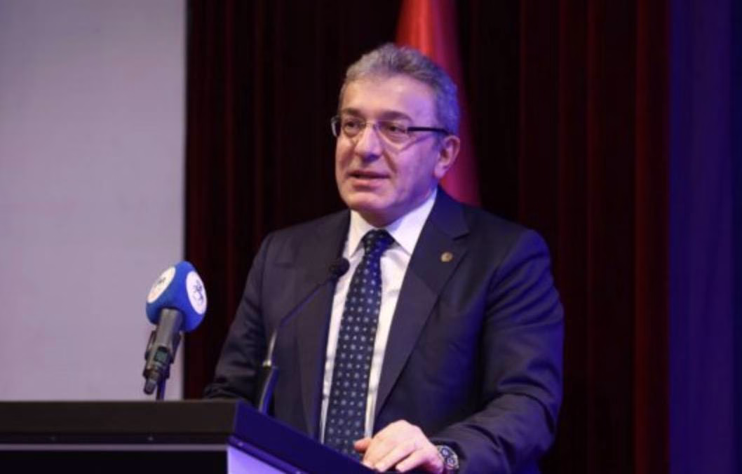 Dokuz Eylül Üniversitesi Tıp Fakültesi hasta kayıt ve data sistemine