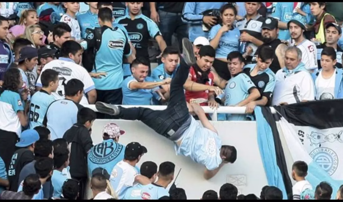 Tribün Terörüne Karşı “Stadlarda Hakaretsiz Tezahürat ile Temiz Futbol” için: Merkezi DJ uygulaması ANKARA – BHA Türkiye’de futbol maçlarında özellikle stadyum tribünlerinde yaşanan