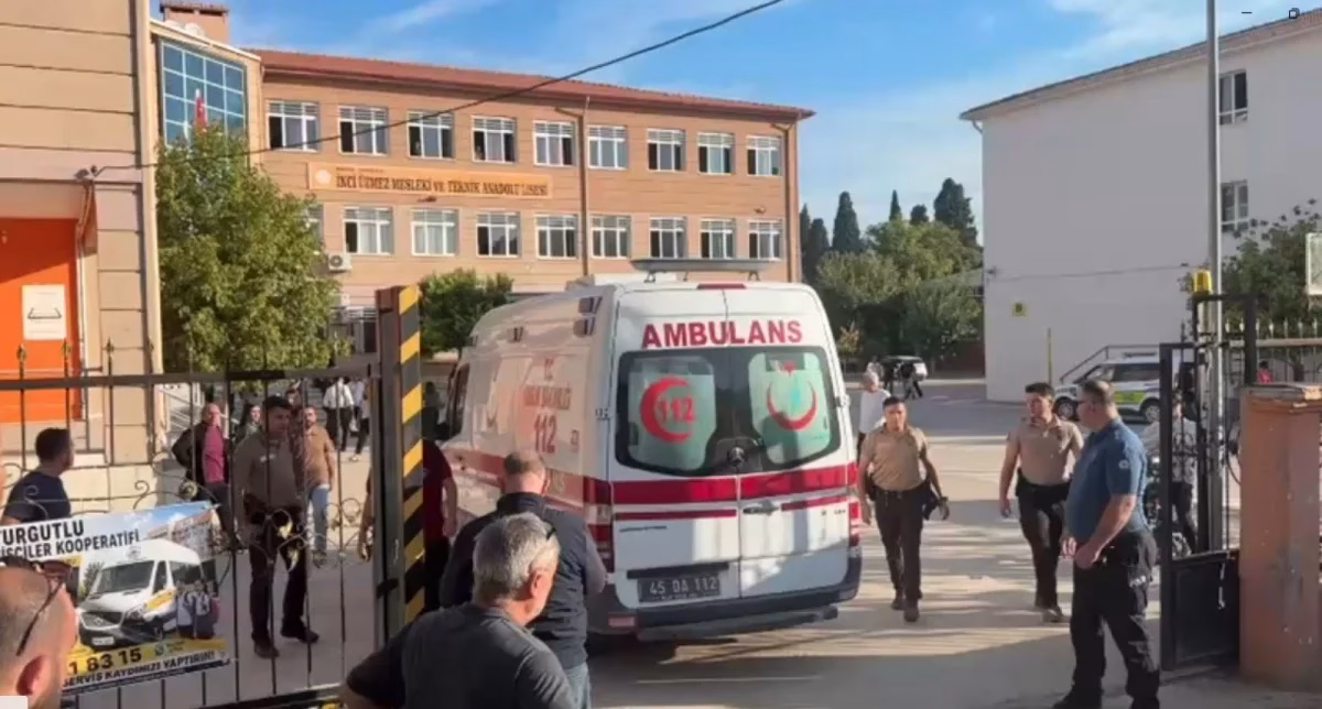 MANİSA – BHA Manisa Valiliği, saat 07.59’da liseye yakın bir