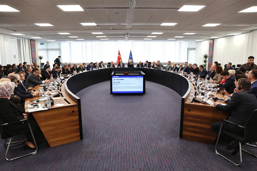 Ticaret Bakanı Bolat, Kosova'da 8 1776922492 edtr 69e9af7c7bea65.98102501