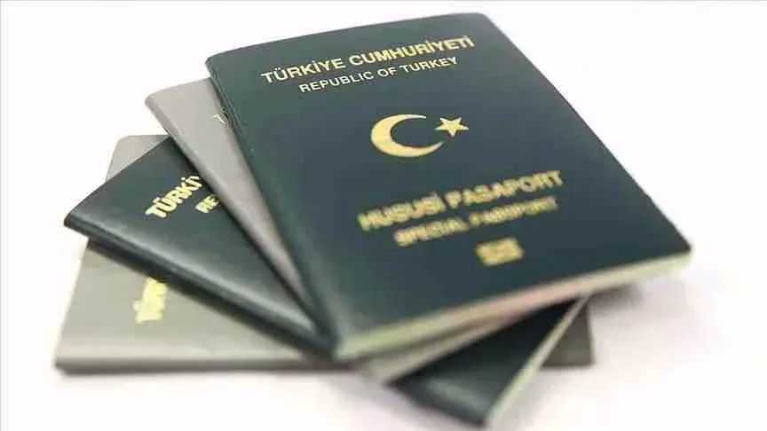 7 meslek grubuna yeşil pasaport verilmesi için teklif TBMM’ye sunuldu ANKARA – BHA Yeşil pasaport olarak bilinen hususi damgalı pasaportun