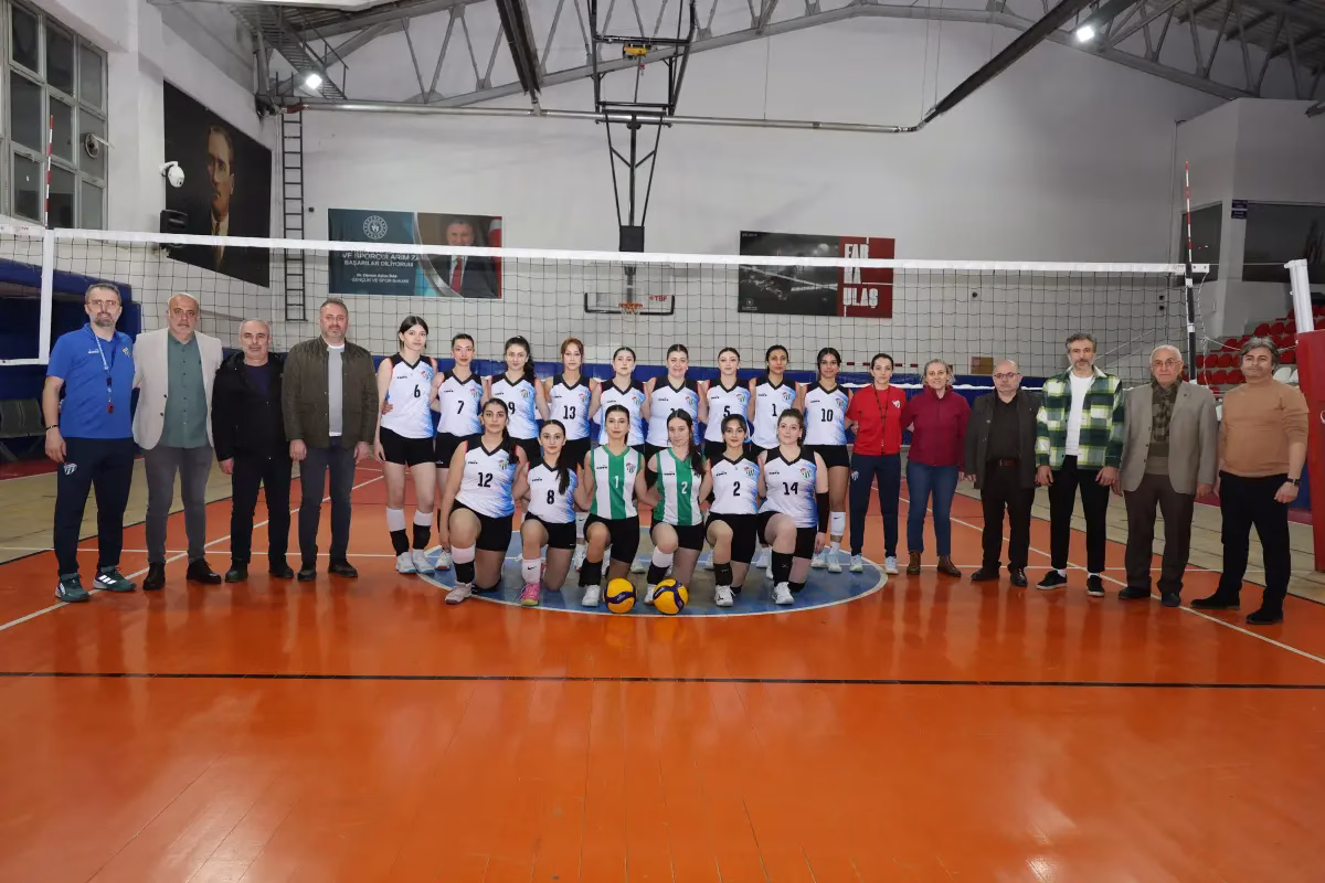 Bayram SARAYOĞLU / BHA- ARTVİN Artvinspor kadın ve erkek voleybol