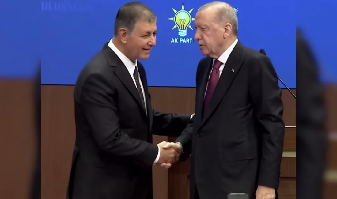 Cemil Tugay AK Parti’ye katıldı ANKARA – BHA İzmir Büyükşehir Belediye Başkanı Cemil Tugay, AK