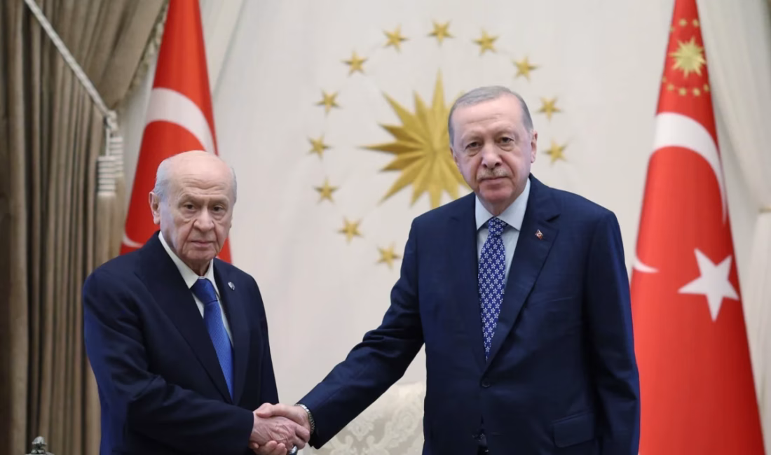 Cumhurbaşkanı Erdoğan, MHP Genel Başkanı Bahçeli’yi kabul etti Cumhurbaşkanı Recep Tayyip Erdoğan, Milliyetçi Hareket Partisi (MHP) Genel Başkanı
