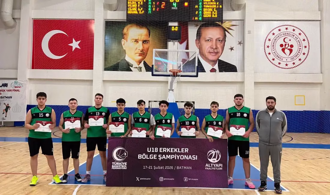 Elazığ'dan 4 büyük başarı Elazığ Gençlik ve Spor İl Müdürlüğü’ne bağlı farklı yaş kategorilerinde