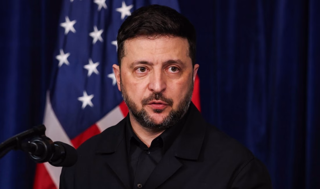 Zelenski: Savaşın bitmesini istiyoruz ancak Ukrayna’nın bitmesini istemiyoruz Ukrayna Devlet Başkanı Volodimir Zelenski, savaşın ülkesi için uygun şartlarla